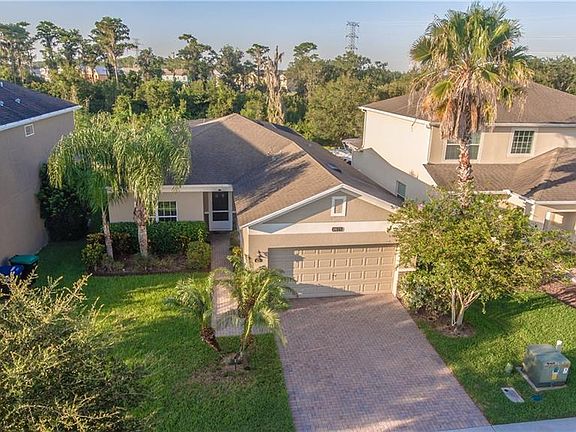 2nd image of 1615 Plantation Pointe Dr