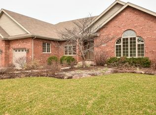 22880 Lakeview Estates Blvd, Frankfort, IL 60423