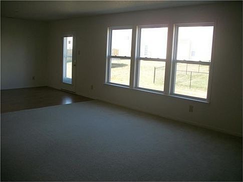5th image of 5414 Grassy Bank Dr