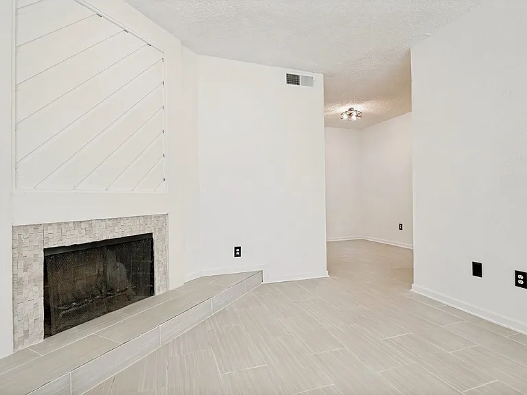 9254 Forest Ln #703 — Photo 10