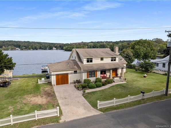 13 Browns Ln, Old Lyme, CT 06371