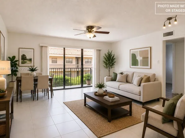 240 W Park Dr APT 205-4, Miami, FL 33172