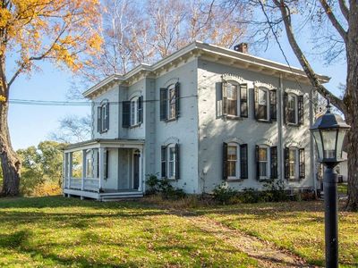 117 E Stout Ave, Port Ewen, NY, 12466
