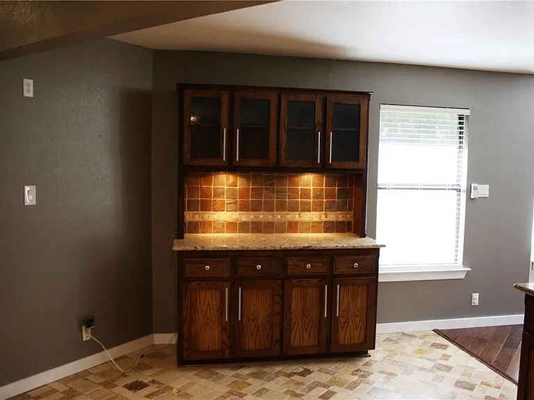 309 Juniper Dr — Photo 23