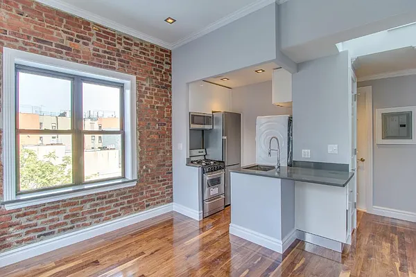 Rented by Centennial Properties NY | media 7