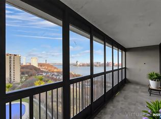 5 Horizon Rd #907, Fort Lee, NJ 07024