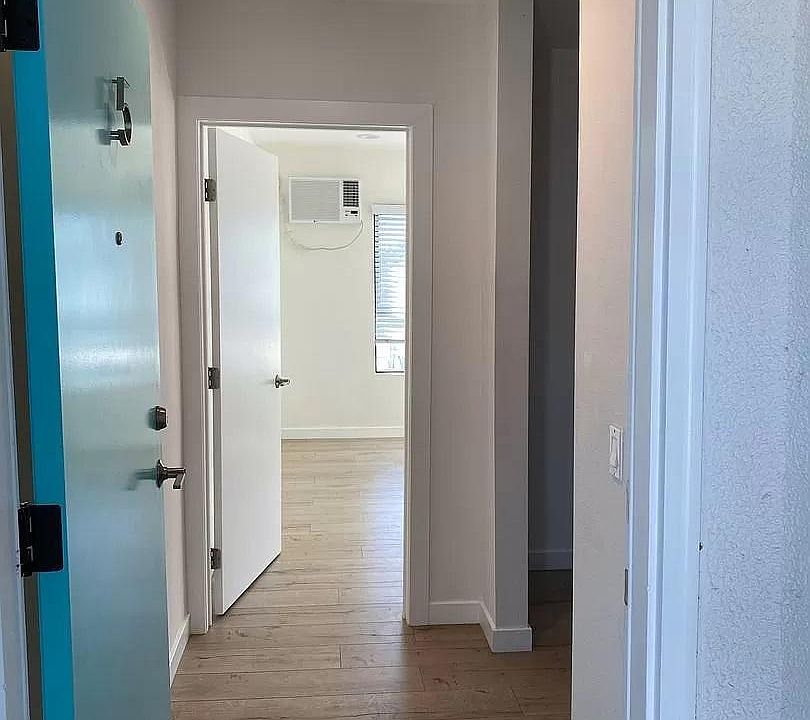 1277 W 23rd St, Los Angeles, CA 90007 | Zillow