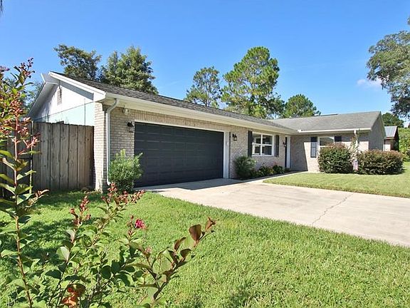 2nd image of 1105 Lady Guinevere Dr