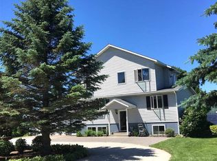 43789 Bootjack Rd, Lake Linden, MI 49945