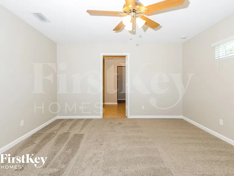 2346 SW Abalon Cir — Photo 9