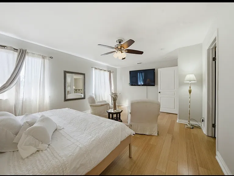25961 Eshelman Ave — Photo 23