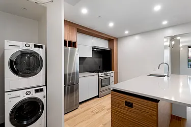 Rented by Safdie Realty Group