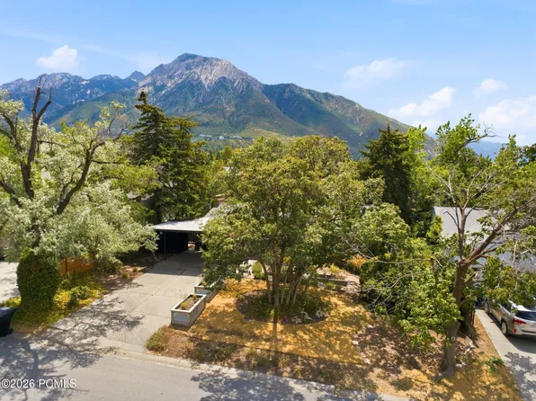 2964 E Morgan Dr, Holladay, UT 84124