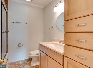 9212 Macswain Pl, Springfield, VA 22153