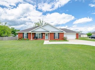 7600 One Mile Rd, Irvington, AL 36544