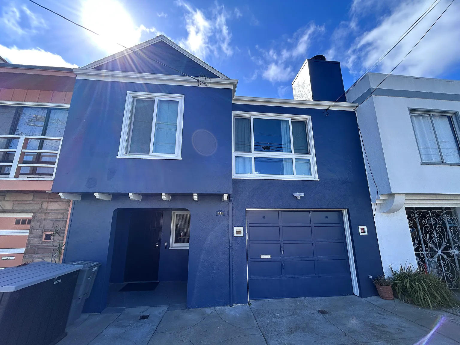 151 Orizaba Ave — Photo 2