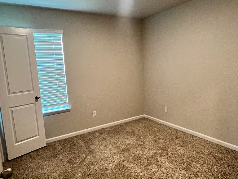 1146 Toledo Bend Dr — Photo 15