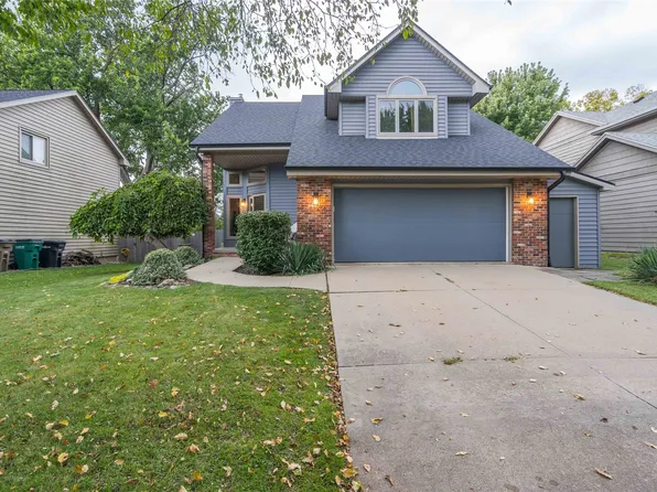 1120 59th St, West Des Moines, IA 50266