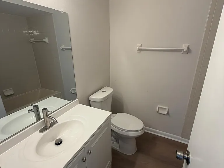 5557 Greatpine Ln S — Photo 8
