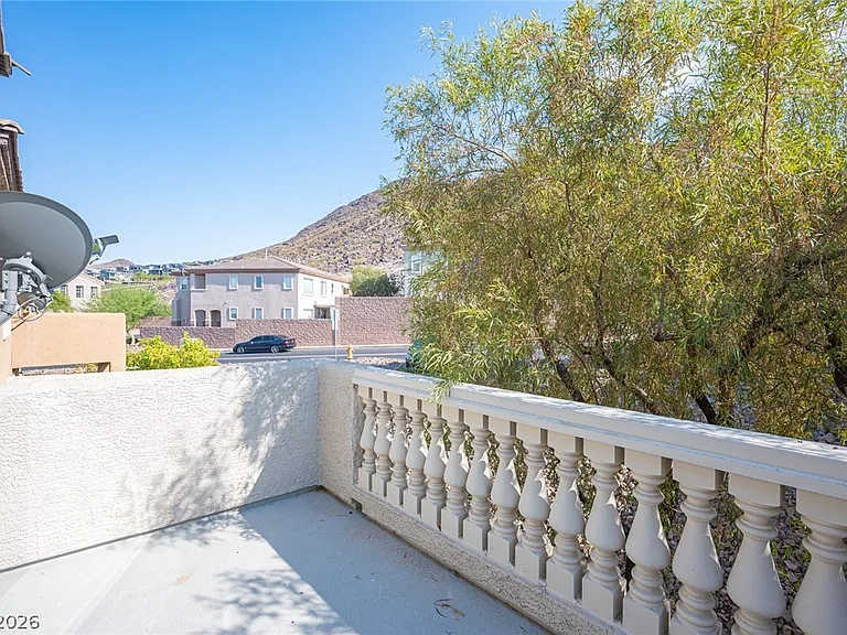 641 Solitude Point Ave — Photo 48