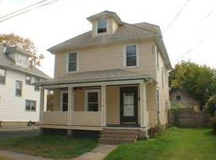 5 Cottage St, Warwick, NY 10990