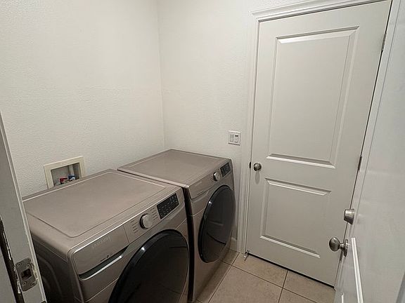 5th image of 3017 Bora Ave