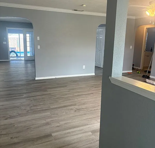 1641 SE Clearmont St — Photo 3