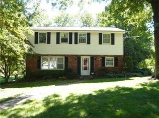 1880 Concord Dr, Allison Park, PA 15101