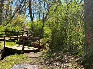 Pearcy Ave, Bridgeport, WV 26330