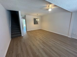 68 W 11th St, Atlantic Beach, FL 32233