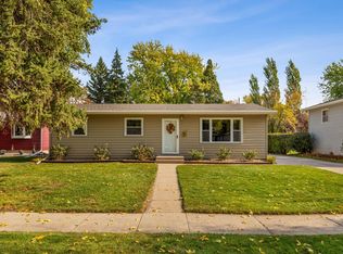 1906 18th St S, Moorhead, MN 56560