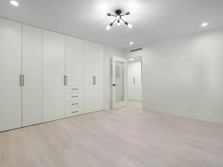 3380 Vinton Ave #103 — Photo 8