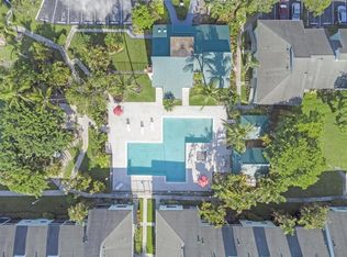 4090 N Pine Island Rd APT 303, Fort Lauderdale, FL 33351