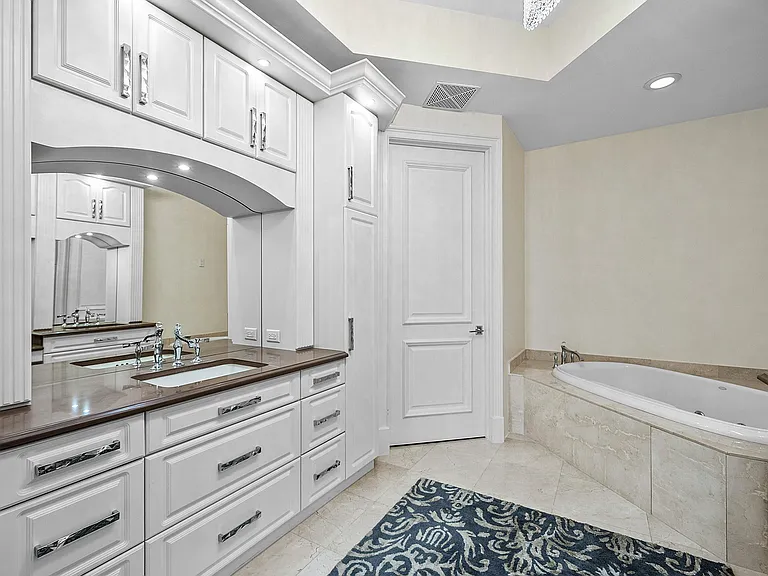 3000 S Ocean Blvd #402 — Photo 9