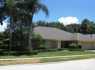 2443 Palm Harbor Dr, Palm Beach Gardens, FL 33410