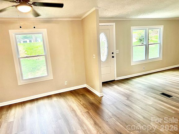 3rd image of 10380 Turnplow Dr #8