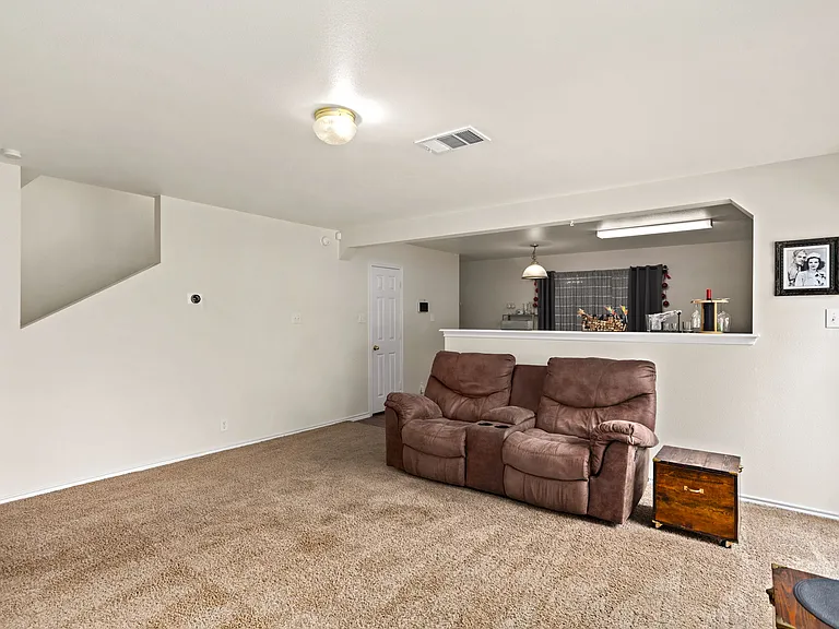 12411 Tallow Cir — Photo 6