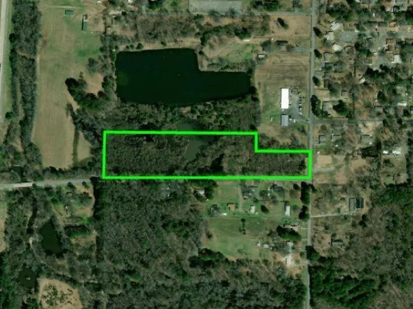 Shannon & Oakwood, Pine Bluff, AR 71603