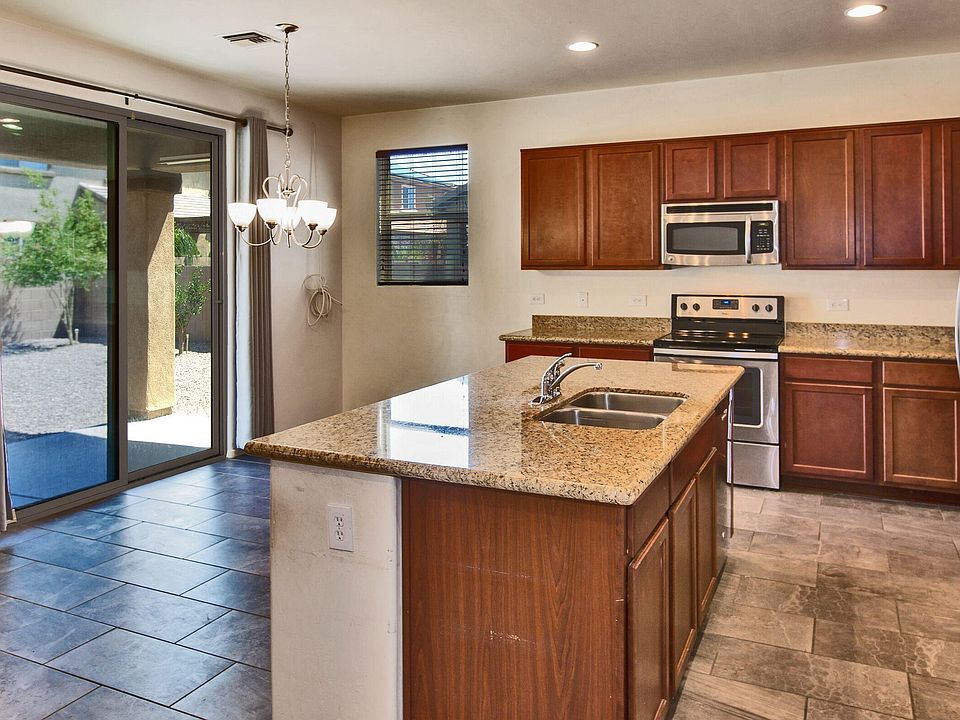 1st image of 8376 N Ponderosa Pine Pl
