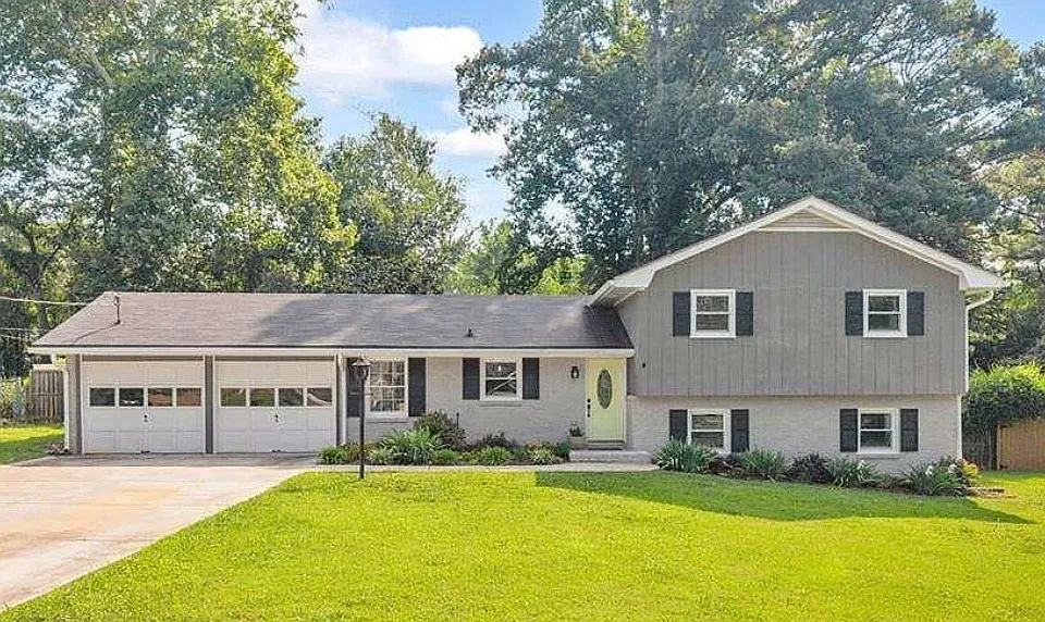 474 Royal Oaks Ter