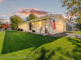 1005 S Lansing St, Saint Johns, MI