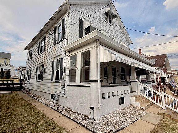 2nd image of 438 Coal St