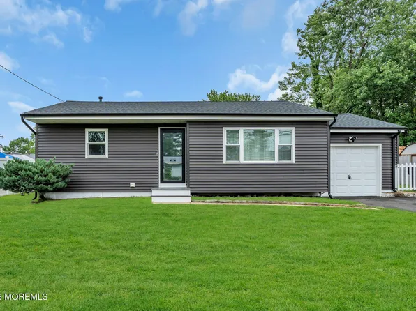 893 Egret Drive, Toms River, NJ 08753