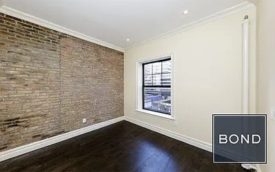 Rented by Bond New York