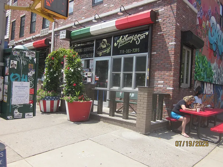 140 Richardson St #2 — Photo 12
