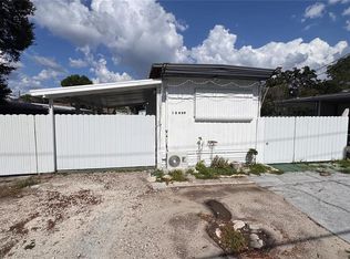 12909 Four Oaks Rd, Tampa, FL 33624