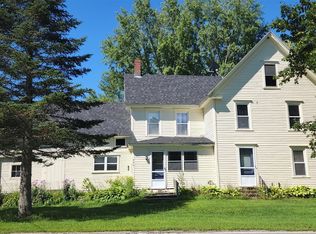 446 Williams Rd, Newport, ME 04953