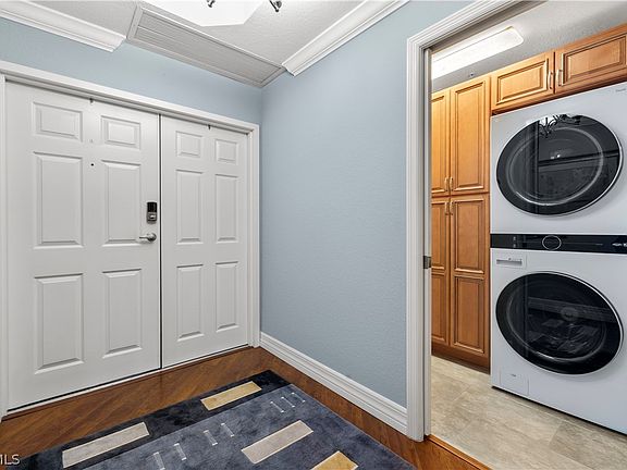 3rd image of 4183 Bay Beach Ln APT 374