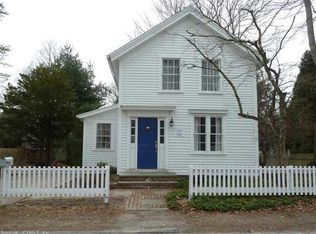 15 New London Rd, Groton, CT 06340