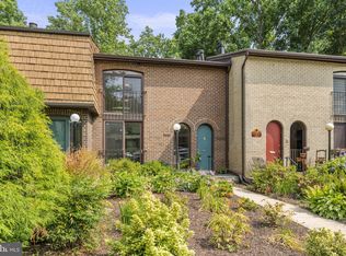 8020 Inverness Ridge Rd, Rockville, MD 20854